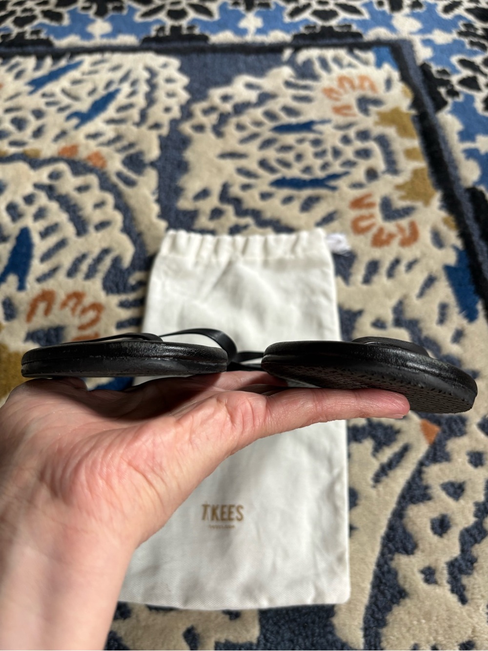 TKEES Sarit Sandal in Black - Picture 7 of 16